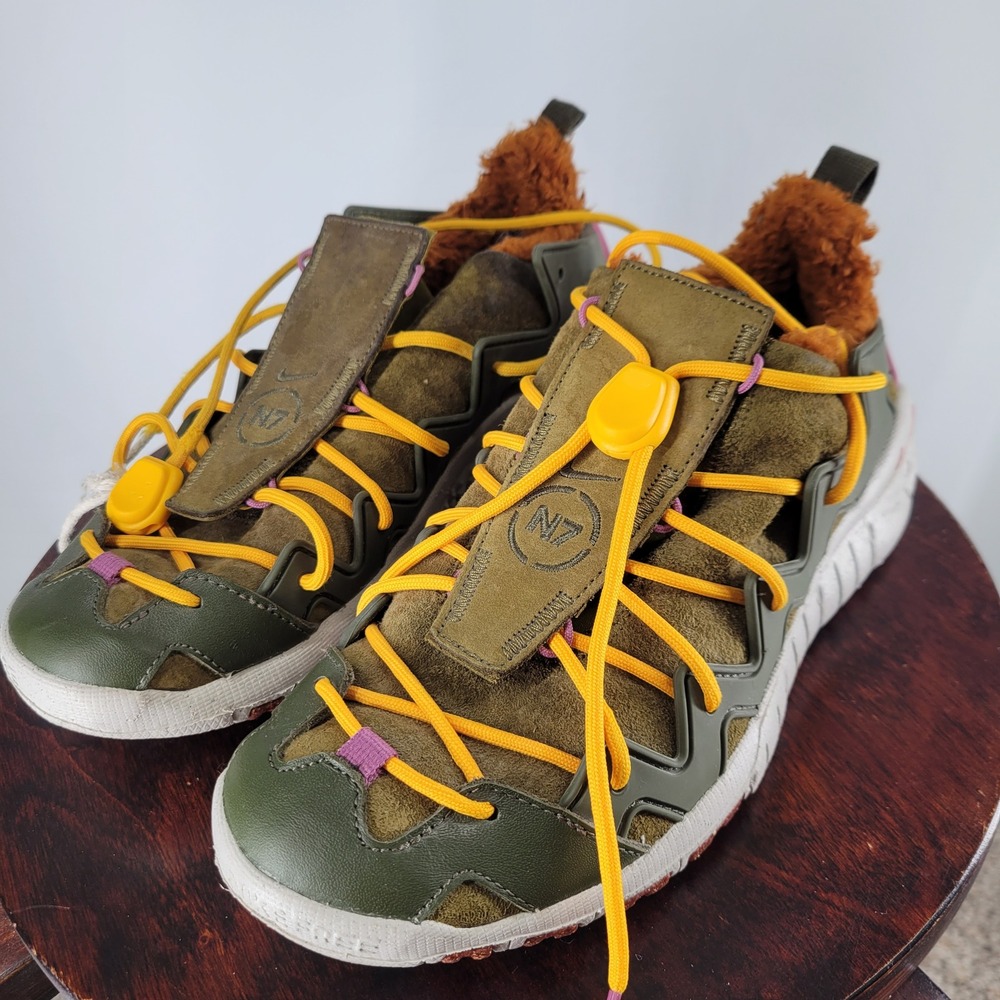 Nike Free Crater Trail Boot N7 DX5946- 300 Olive Flax Shoes Men Size 6.5 FLAW - Picture 1 of 10